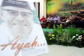 Dimana hari libur untuk melepas lelah setelah sekolah maupun bekerja. Irfan Hamka Buya Ucapkan Selamat Natal Republika Online