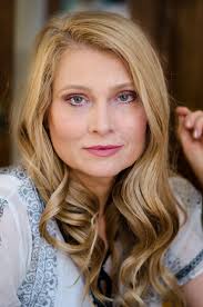 Um unser stadt herum sind viele felder, seen, kleine flüsse und wälder. Silke Natho Actress Cologne Crew United