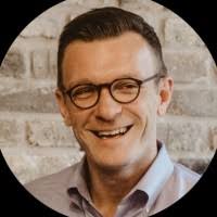 Stephen Peevy's Instagram, Twitter & Facebook