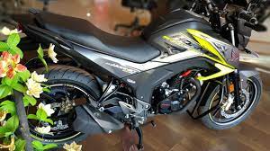 It is a manifestation of style, safety and power. 2018 Honda Cb Hornet 160r Dual Disc Facelift Price Mileage Walkaround Specs Features Youtube