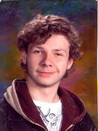 Steven Bowker's Instagram, Twitter & Facebook