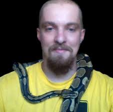 Hello everyone Thank you for having me, I am new to this group... but not  new to keeping .. my oldest has been with me now for 20 years . I have