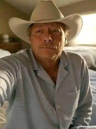 I really wanna come get you... take you away and make you mine forever.  🥺❤️ But I feel like you don't love me as much as I love you. 🥺 I just