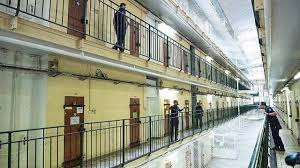 Surpopulation Carcerale Les Solutions Pour Desengorger Les Prisons Nice Maville Com