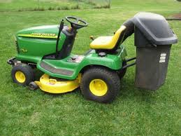 I am considering buying a john deere lt133. John Deere Lt133 My Tractor Forum