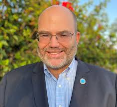 Robert Dickson Runs for Costa Mesa City Council District 5 Seat