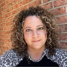 Kari Mathis's Instagram, Twitter & Facebook