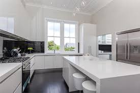 peter hay  nz kitchen manufacturers