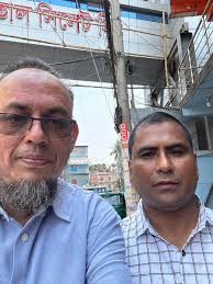 Hi hope everyone fine, we're fine too , chef Kobir having great time with  his family and newly married wife Miriam Your Indian Ocean Restaurant  should be re-open at Stone Inn on