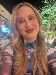 He old do I look? Different levels of “made up” vs. fresh faced.