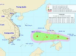 Theo trung tâm dự báo khí tượng thủy văn quốc gia cho biết, hồi 01 giờ ngày 20/10, vị trí tâm áp thấp nhiệt đới ở vào khoảng 14,6 độ vĩ bắc; Ap Tháº¥p Nhiá»‡t Ä'á»›i Kháº£ NÄƒng Máº¡nh Thanh Bao Hoáº¡t Ä'á»™ng Gáº§n Biá»ƒn Ä'ong