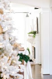 And since we've taken a trip down memory lane to visit our favorite trends from the 2010s, it's time to look ahead to the 2020s farmhouse trends!. Christmas Decorating Ideas A House Fully Decorated For Christmas Home Bunch Interior Design Ideas