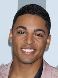 Michael Evans Behling