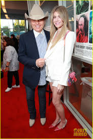 Emily was the photographer for all the guests of 'dwight yoakam and the bakersfield beat.' it's. Country Singer Dwight Yoakam Marries Longtime Love Emily Joyce In Social Distancing Wedding Ceremony Photo 4457766 Dwight Yoakam Emily Joyce Wedding Pictures Just Jared