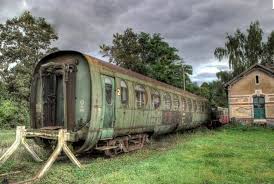 Ils Ont Transforme Des Wagons Abandonnes En Habitation 2 Renovations Sublimes Jardin Sureleve Transformers Wagons