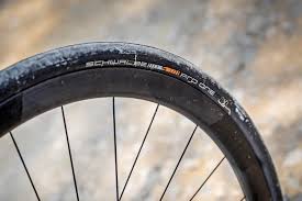 However, most tubular tires are unlike tubeless tires. New Schwalbe Pro One Delivers Road Souplesse World S Lightest Tubeless Tires Bikerumor