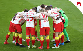 Bella gadis berusia 17 tahun, torpaksa harus menikah dengan majikan tempat ibunya (rosma) bekerja, domi untuk membuat ikatan antara keluarganya dan si. Leipzig Vs Hoffenheim Leipzig Patzt Im Titelkampf Remis Gegen Hoffenheim 29 Cards 0 26 4 22 Location Leipzig Germany Venue Red Estefana Gerth