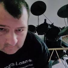 Steven Pulley Drumming