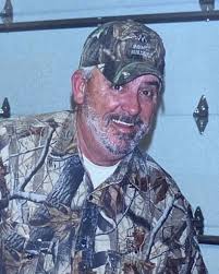 Joseph “Brent” Mills, 46, of Henderson, KY, passed away Tuesday, October  24, 2023, at Vanderbilt Medical Center in Nashville, TN._Brent was born  December 9, 1976, in Henderson, KY. _Brent is survived by