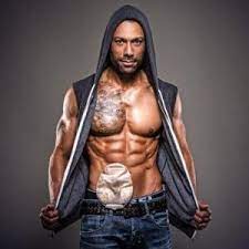 Top Fitness Model With Ibd Has Fatal Brain Disorder Health24