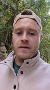 I sat down to chat with the one and only Simon McCleave Author a week or  two back! We had a brilliant discussion, which you can check out here in  part, or