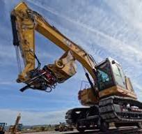 HI-RAIL EXCAVATORS: THE RAIL-READY SOLUTION