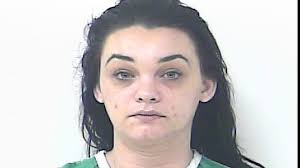 Port St. Lucie woman leaves 6-year-old in car while at bar, later crashes,  police say