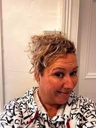 Hi thinking of going darker as my hair goes quickly & my shaved bit is  normally dark as you can see from 2nd pic. I've had pink, purple, multi &  blonde but