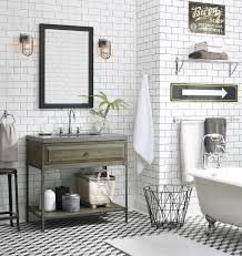 Get Inspired By This Vintage Decor Ideas Vintagedecor Vintageindustrialstyle Vintag Vintage Industrial Bathroom Industrial Bathroom Decor Vintage Bathrooms