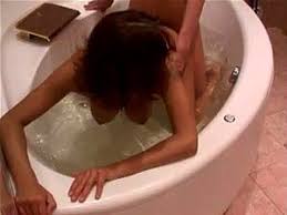 48,0% 12:43 sesso caldissimo in vasca da bagno. Sesso In Vasca Da Bagno Porno Culonudo Com
