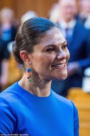 Crown Princess Victoria Of Sweden Dazzles In Electric Blue Princess Victoria Of Sweden Princess Victoria Crown Princess Victoria