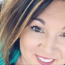 Kendra Noyes (knoyes)