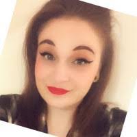 Melissa Nadeau's Instagram, Twitter & Facebook