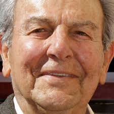 'Mannix' star Mike Connors dies at 91