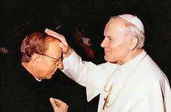 Maciel was afkomstig uit michoacán en studeerde. Robert Maslak Kim Byl Marcial Maciel Degollado Szef Facebook