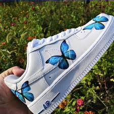 Blue Butterfly Patches Voor Custom Air Force 1 Butterfly Blue Etsy In 2020 Butterfly Shoes Nike Air Shoes Sneakers Fashion
