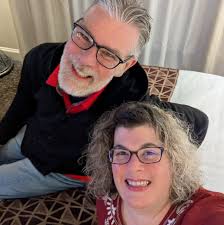 Places that are open to eat in early December ?