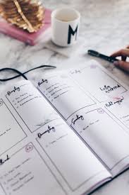 Bullet journaling, also known as bujo, has taken over social media as the trendy way to plan, organize, and reflect. Was Ist Ein Bullet Journal Tipps Und Ideen Um Ein Bujo Zu Gestalten Lifestyle Blog Aus Osterreich