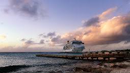 Our quick guide will help you compare cruise line insurance how to buy cruise travel insurance. What Does Travel Insurance Cover For A Cruise Six Key Benefits Explained Allianz Global Assistance