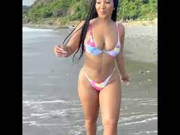 Shenseea Jamaica Queen Enjoying The Sea Youtube In 2021 A Strong Woman Quotes Independent Women Quotes Respect Women Quotes