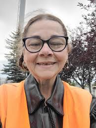 Lonnie Hinkle's Instagram, Twitter & Facebook