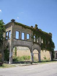 Many were content with the life they lived and items they had, while others were attempting to construct boats to. Oklahome Answers To The Oklahoma Trivia Questions Oklahoma Facts Oklahoma History Abandoned Places