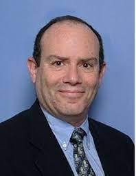 Robert Pol's Instagram, Twitter & Facebook