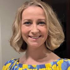 Suzanne Royle (@RoyleSuzanne)