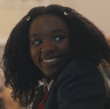 Tara Jones's Instagram, Twitter & Facebook