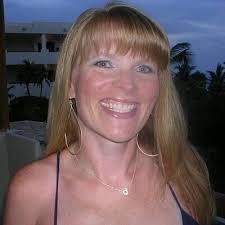 Brandi Fox's Instagram, Twitter & Facebook