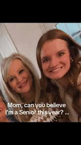 Amanda Eddins (@legallyblonde65)