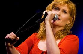 Eddi Reader