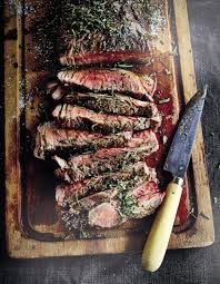 Piece De Bœuf Grillee Pour 4 Personnes Recettes Elle A Table Recette Recettes De Cuisine Piece De Boeuf Cuisine
