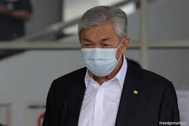 Presiden umno dan ahli parlimen. Zahid S Vln Trial Najib Helped Facilitate Appointment Of Contractor To Manage Visa Application System Witness The Edge Markets